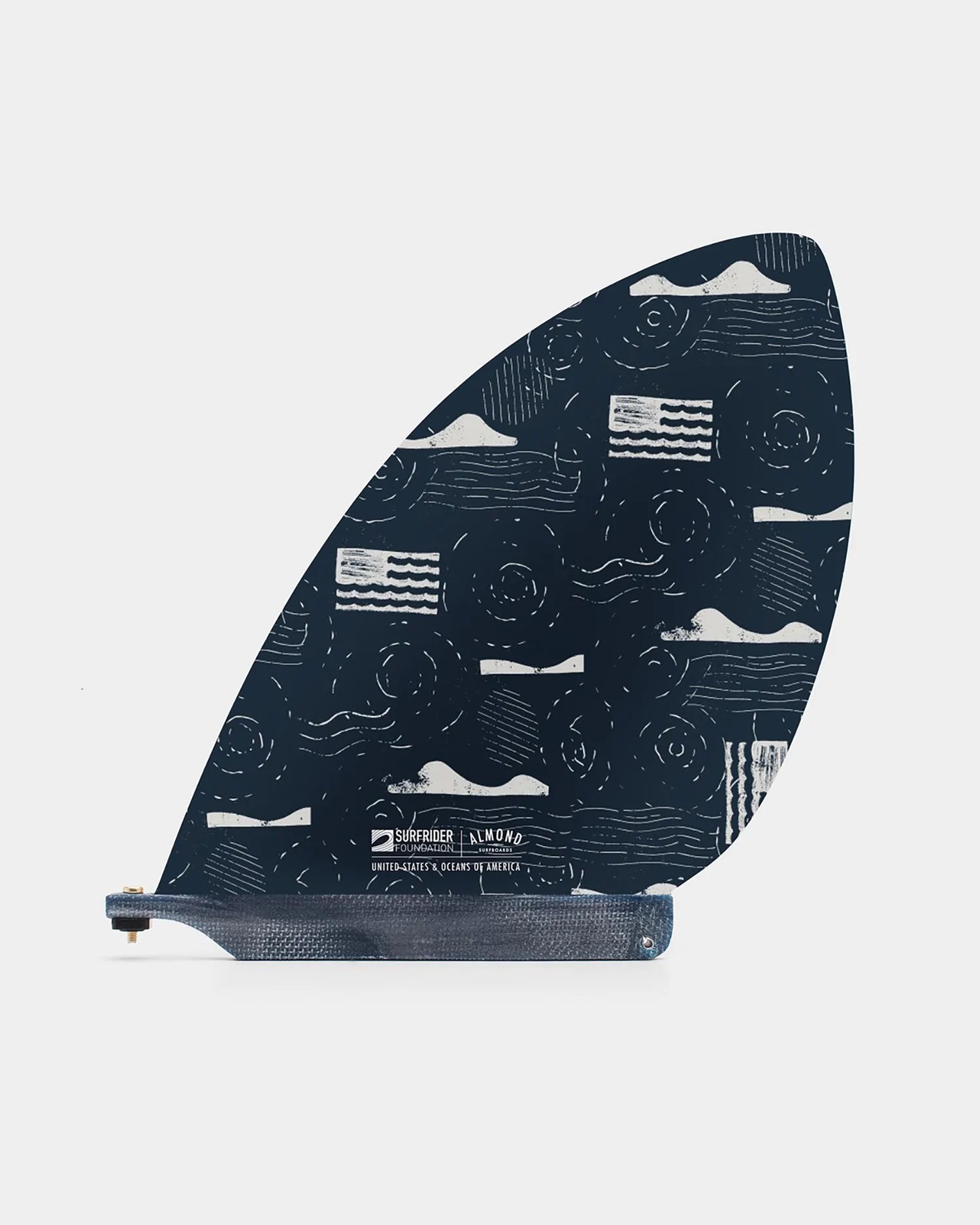 اللوز x Surfrider D-Fin