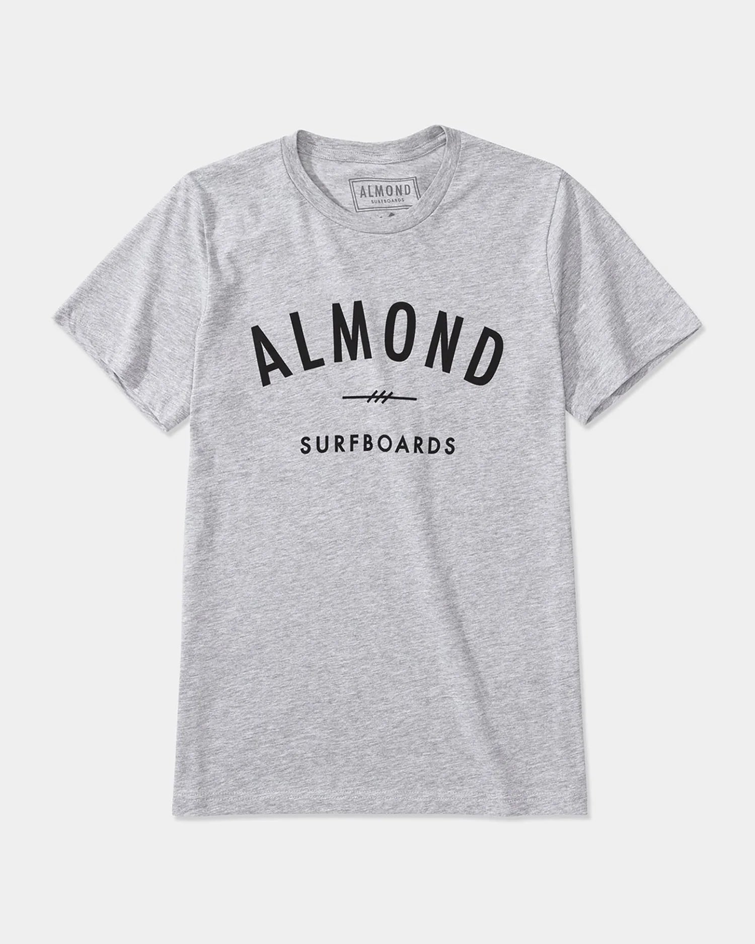 تي شيرت بألواح التزلج على الأمواج الجميلة