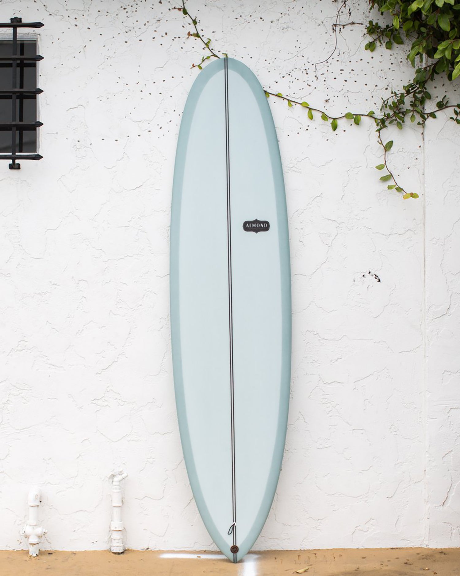 الفرح باللون الأبيض